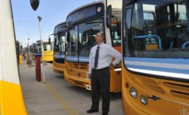 Autobuses Santa Fe no funcionan en Córdoba