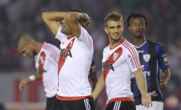 River ganó por un gol, pero no le alcanzó y quedó eliminado