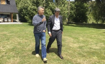 Macri recibió a Prat Gay en Villa La Angostura luego de haberle pedido su renuncia