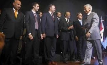 En un año, el sueldo de los ministros aumentó 133%