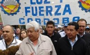 Si quieren nuestro voto, deroguen Ganancias, dice Luz y Fuerza