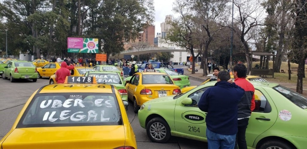 Ya son siete los Uber secuestrados en Córdoba